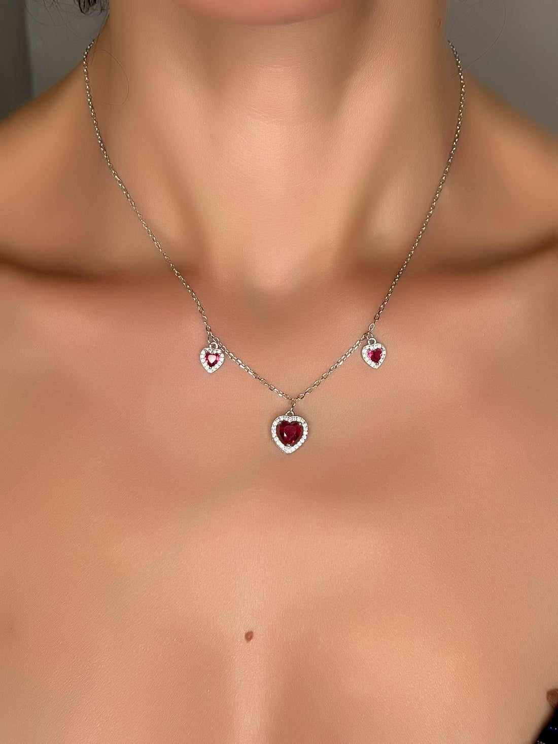 Collana con cuore rosso