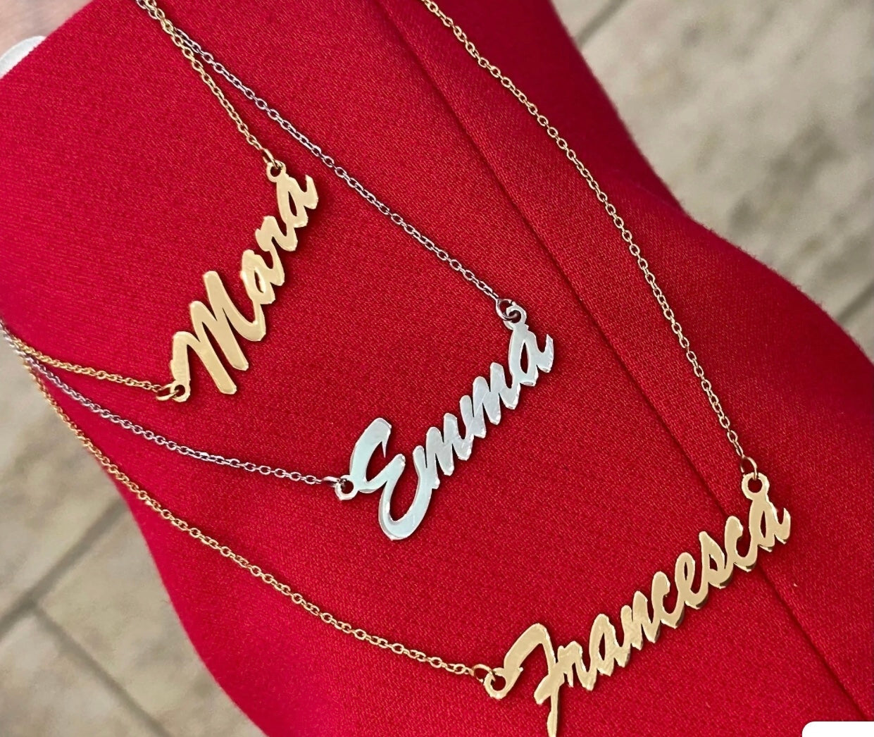 Collana nome personalizzato in oro 18kt