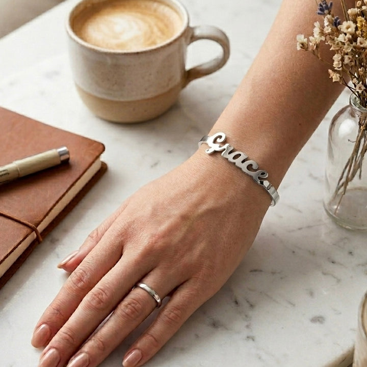 Bracciale rigido con nome