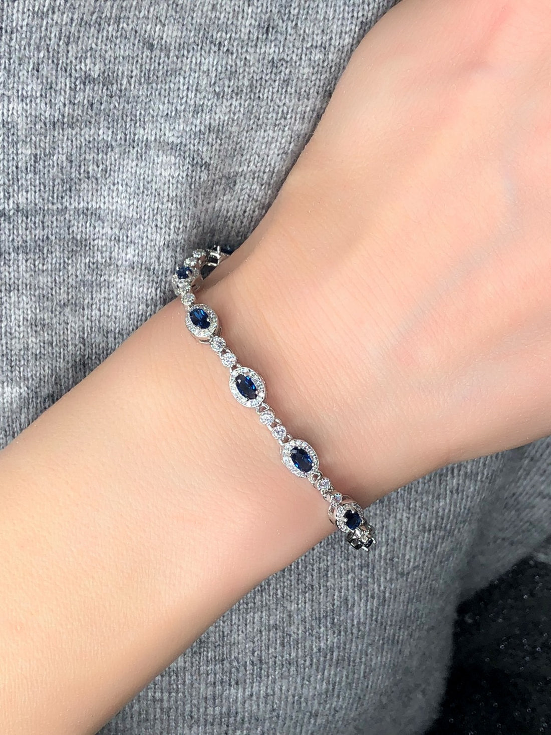 Bracciale donna ovale con punti luce