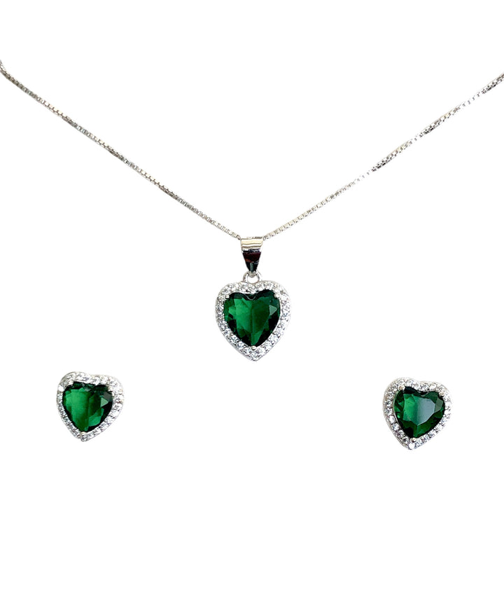 Set  con cuore verde