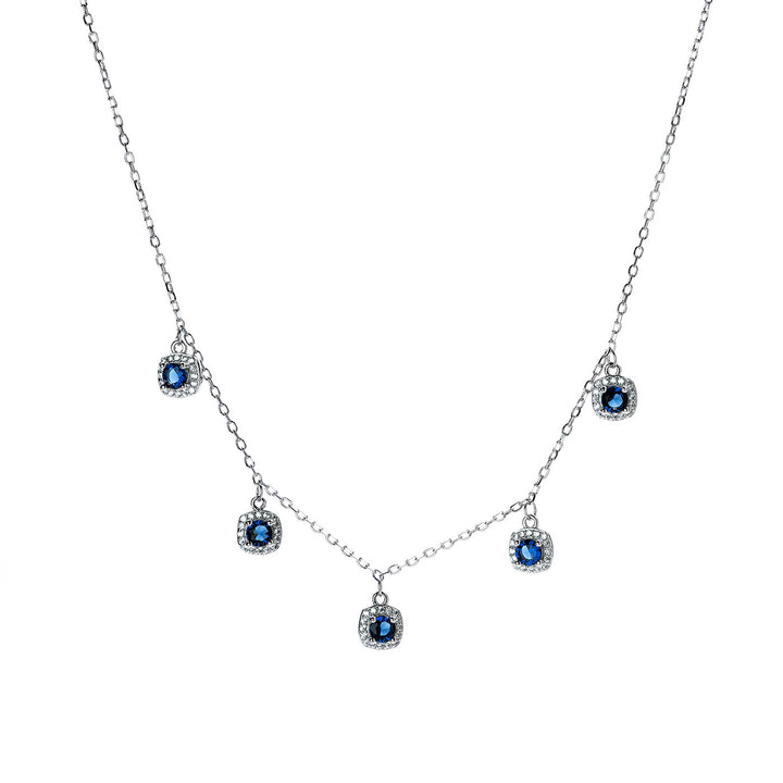 Collana con pietre bianche e blu