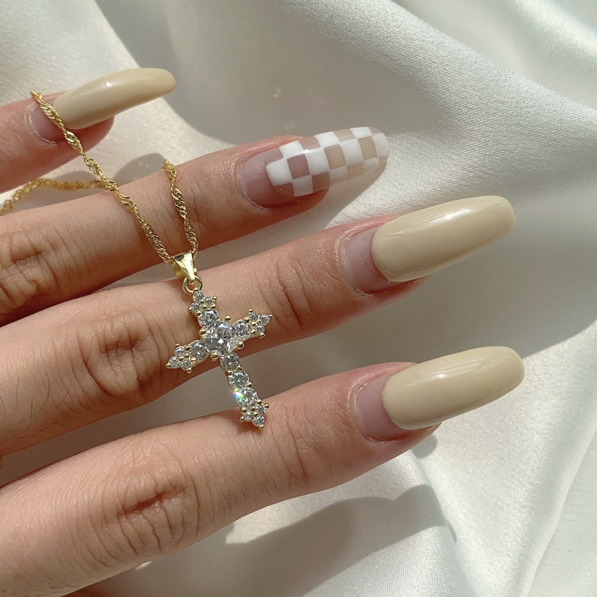 Collana singapore con  croce