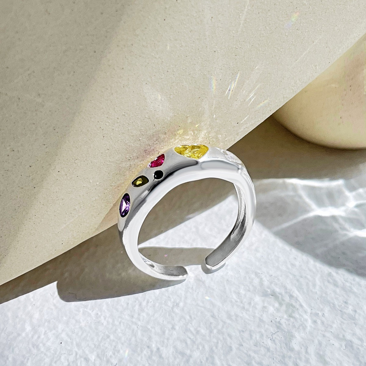 Anello pietre colorate