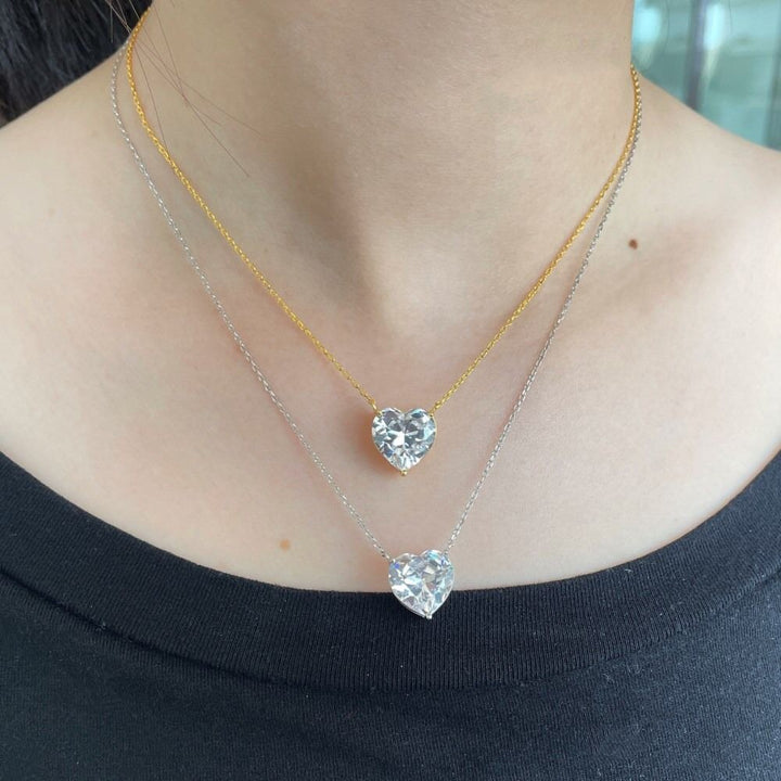 Collana con cuore luminoso