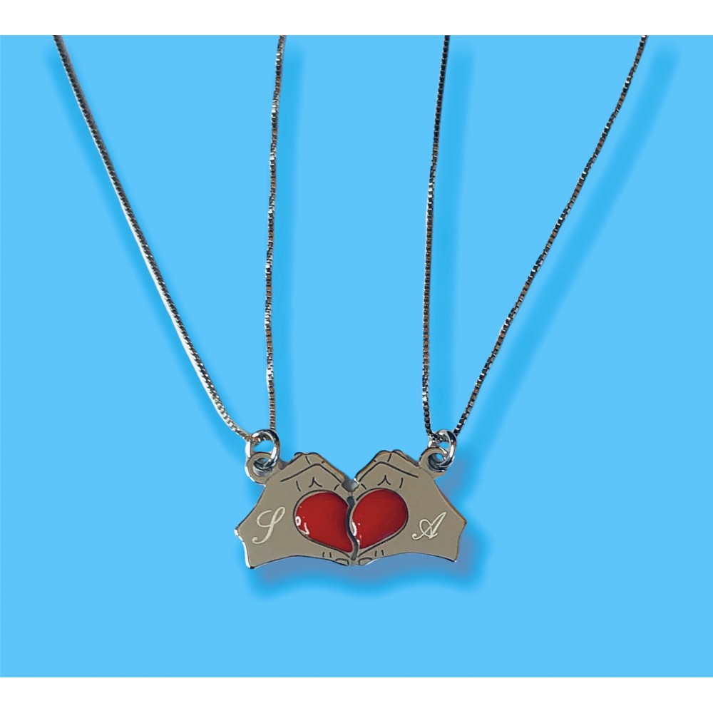 Collana divisibile con mani e cuore rosso
