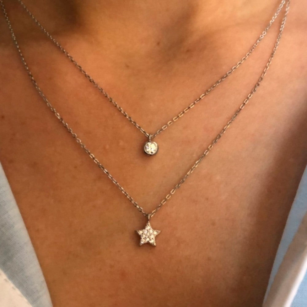 Collana due fili con punto luce e stella