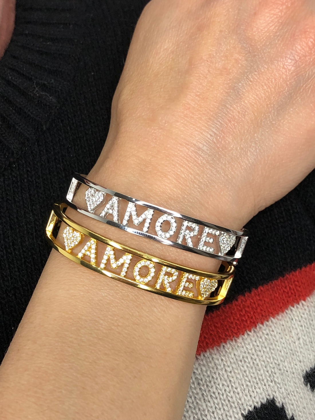 Bracciale rigido amore